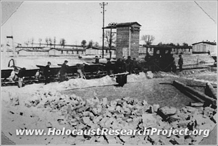 Majdanek Laborers